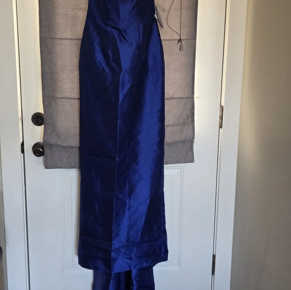 Alfred Sung Strapless Satin Twill Column Dress w/Removable Train Sz 2 Imperfect - Picture 5 of 16